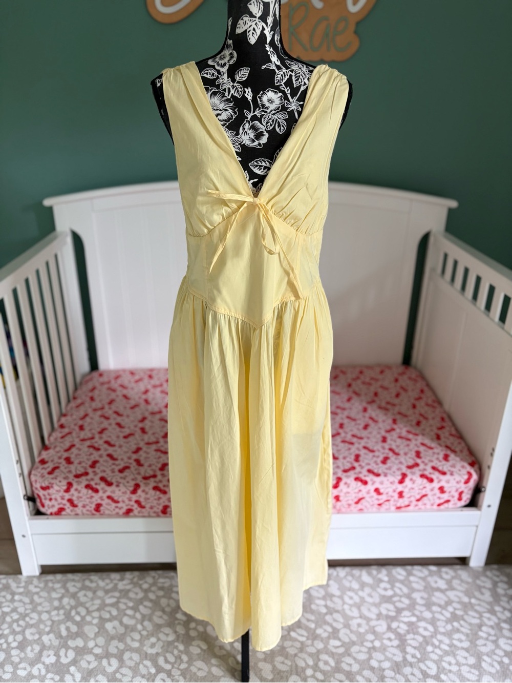 Band of the Free women’s Large yellow midi sundress
